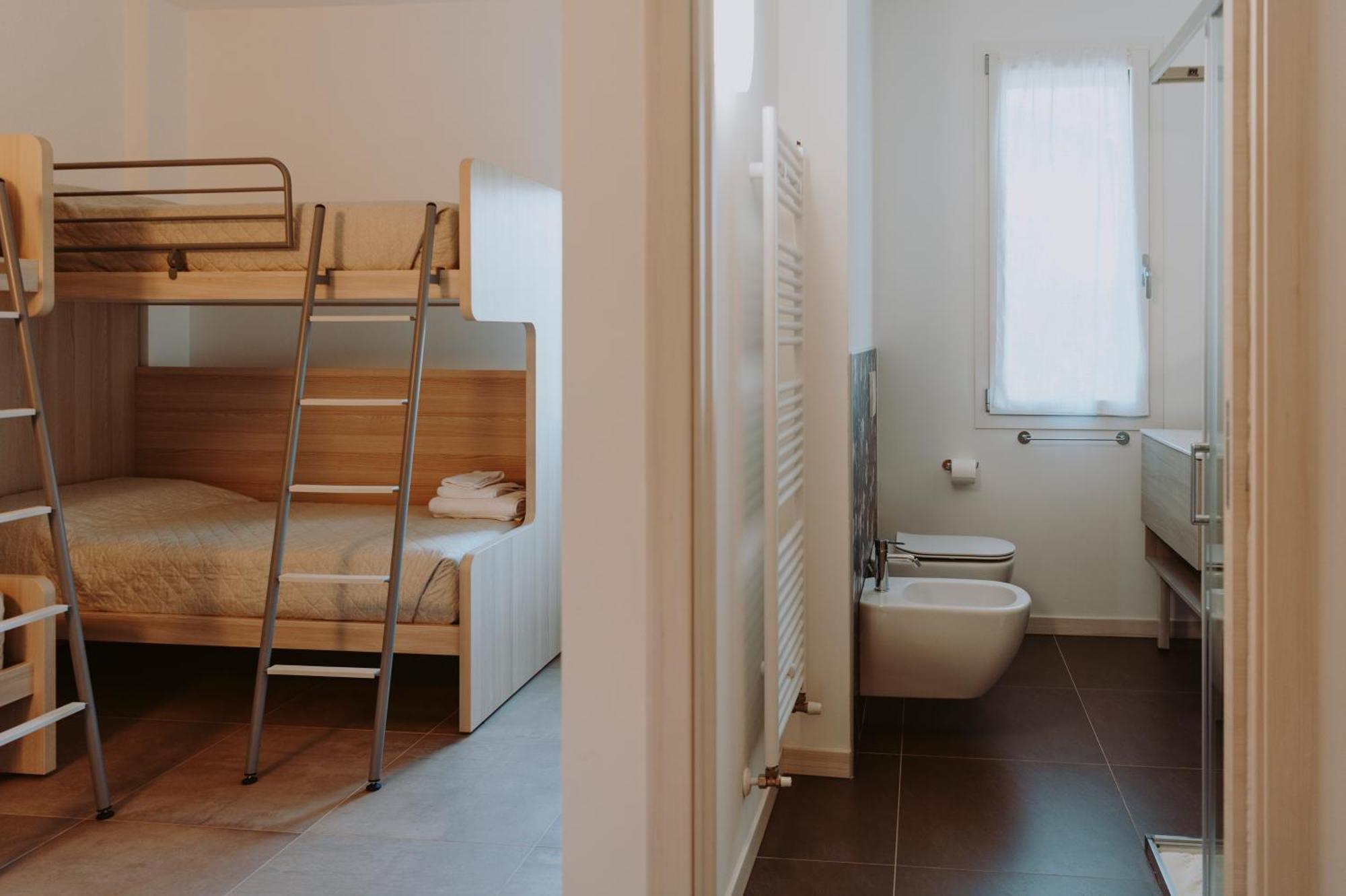 Antica Dimora Dei Gelsi Bed & Breakfast Manerba del Garda Exterior photo